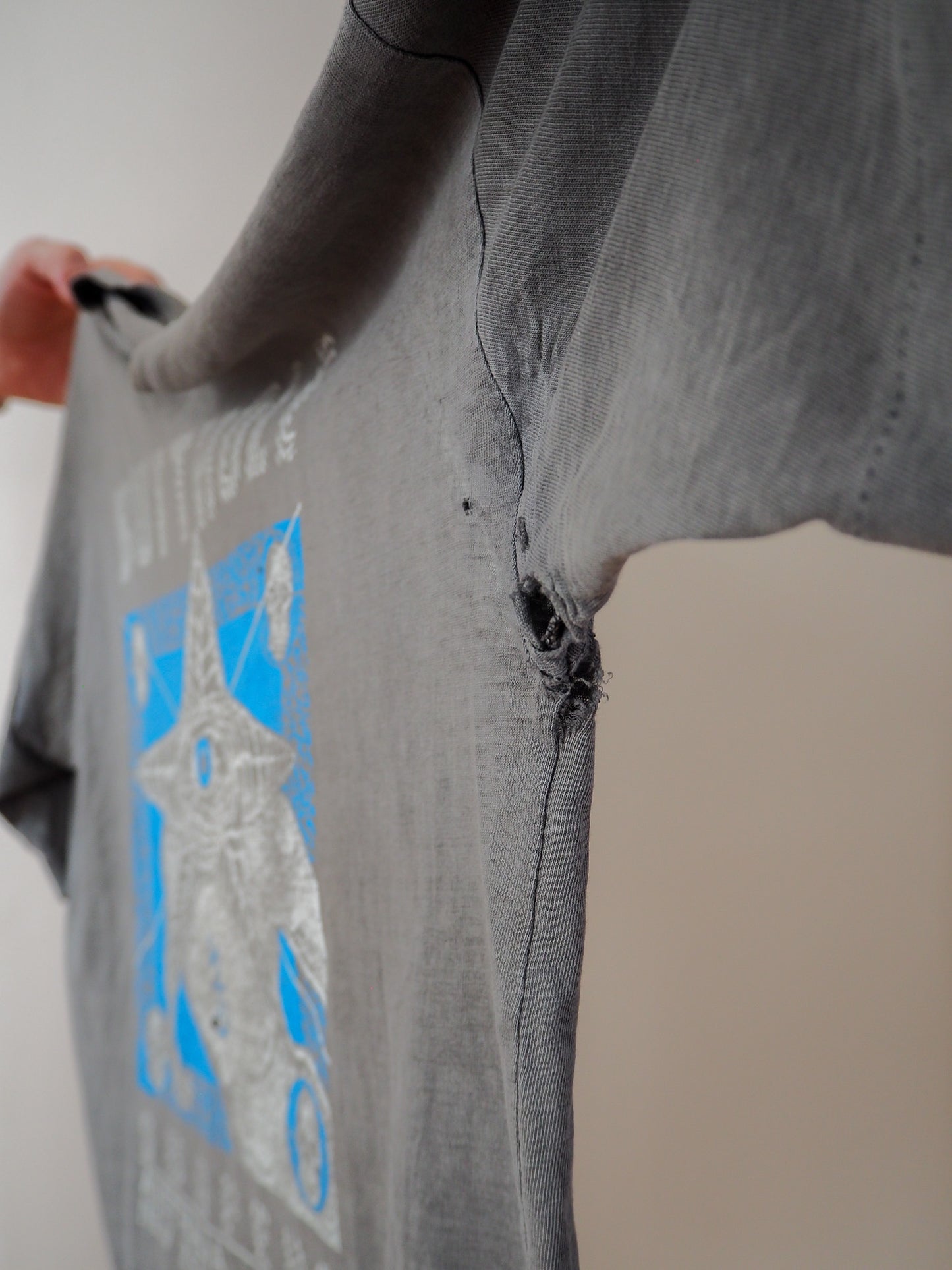 1991 Butthole Surfers "Zealots of Acid" Australia/New Zealand tour t-shirt