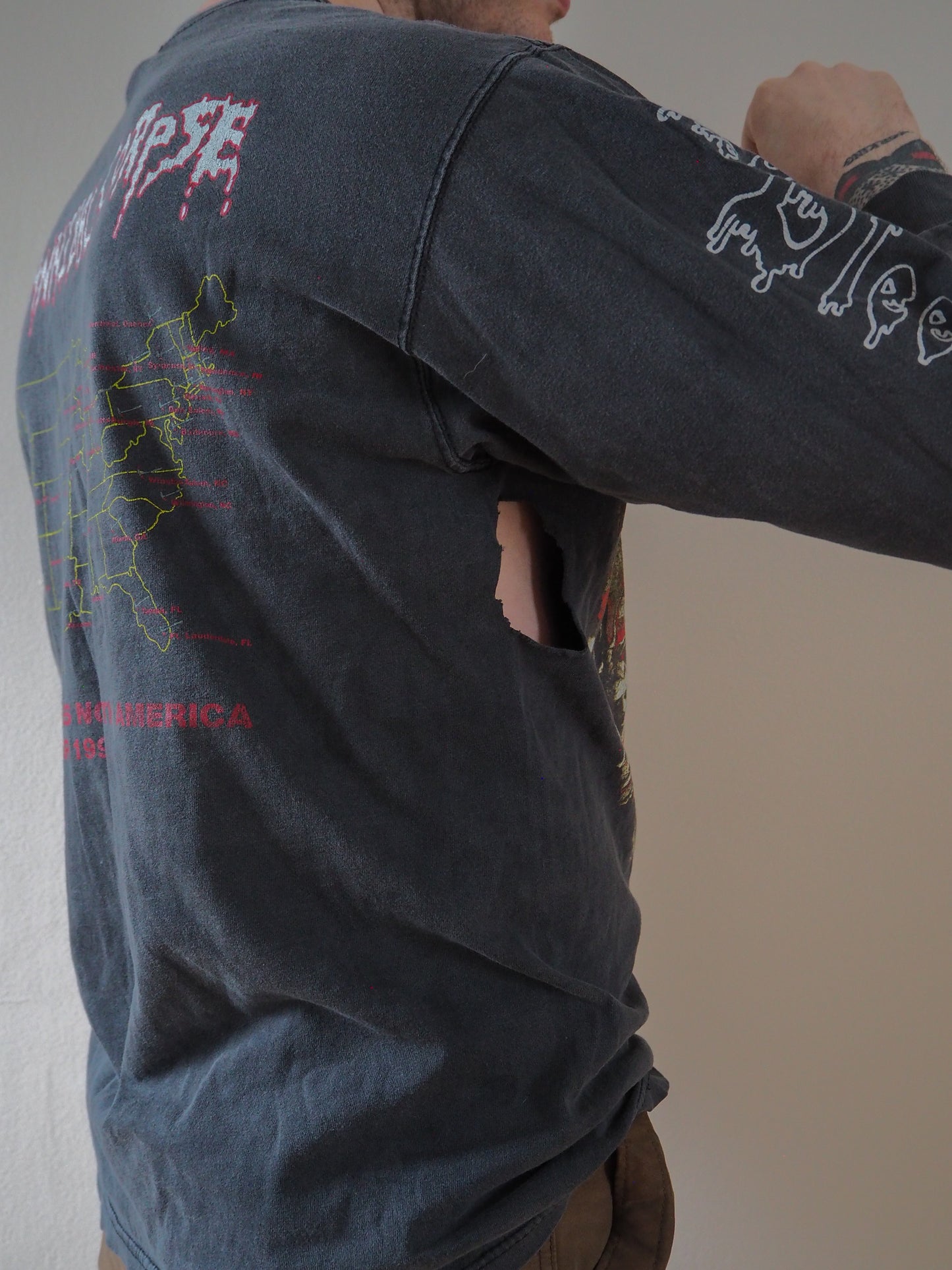 1994 Cannibal Corpse "Bleeding Across North America" longsleeve