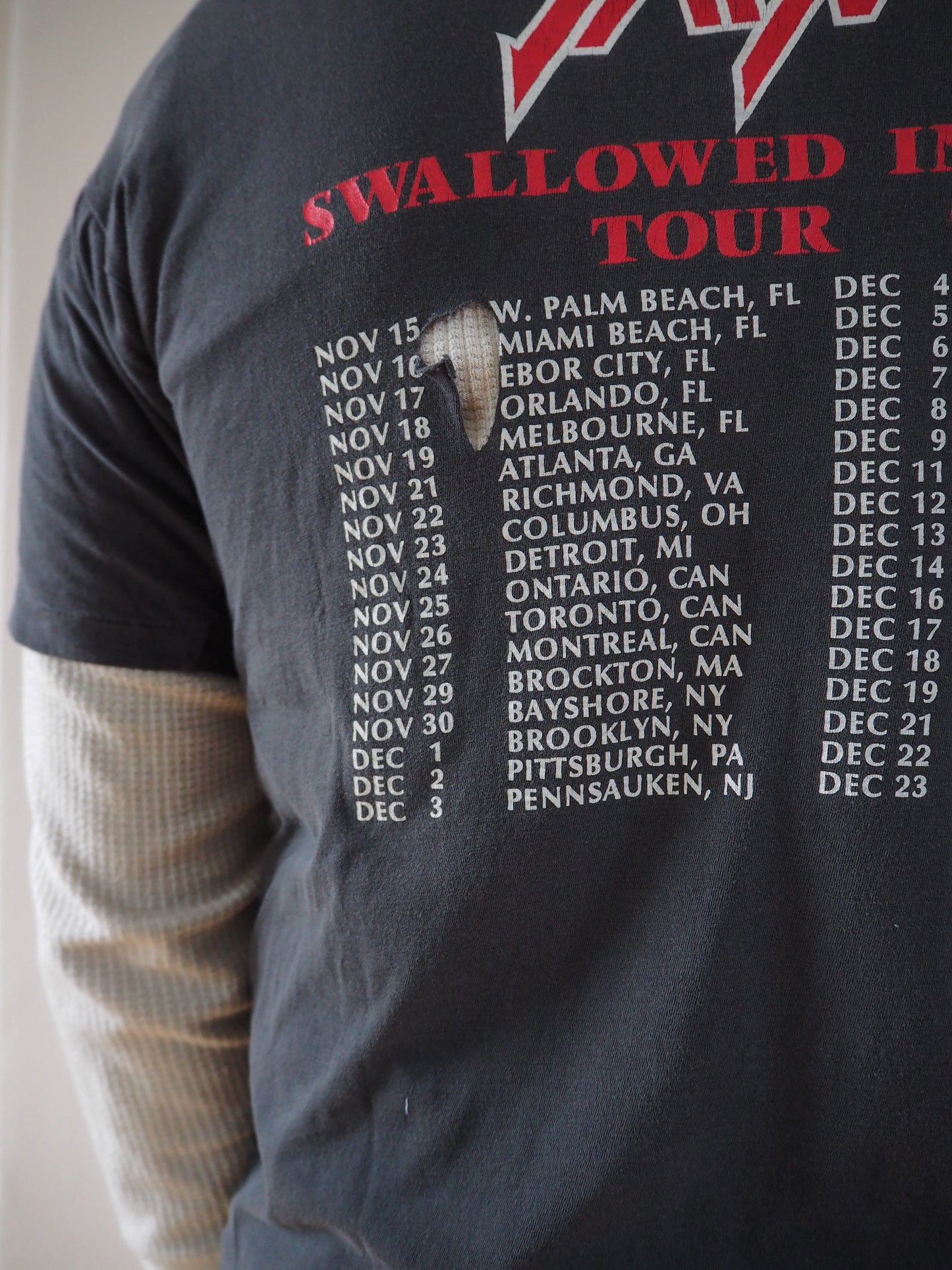 1990 Sadus "Swallowed in Black" tour  t-shirt