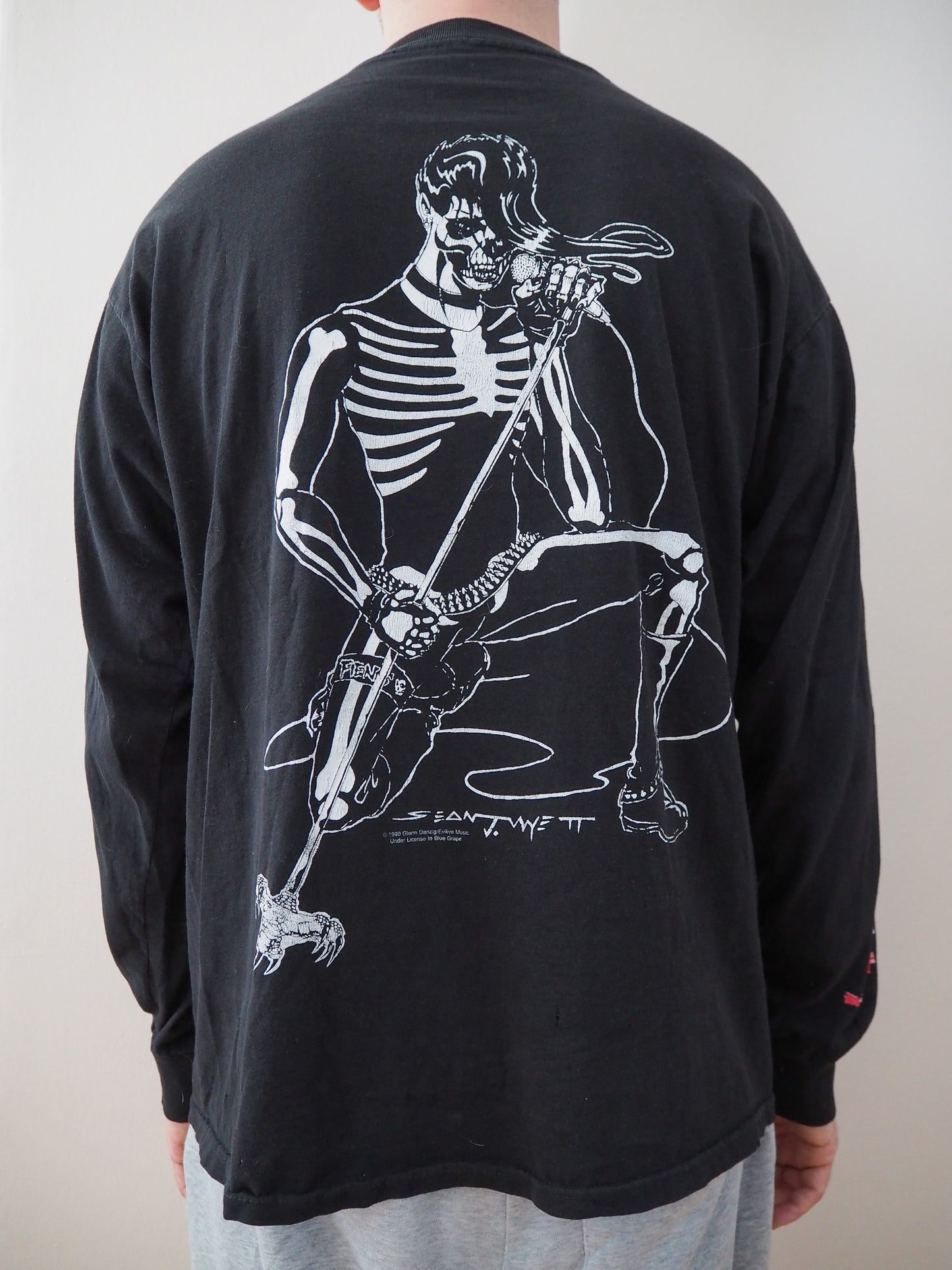 1999 Misfits "Skeleton with a mic" longsleeve